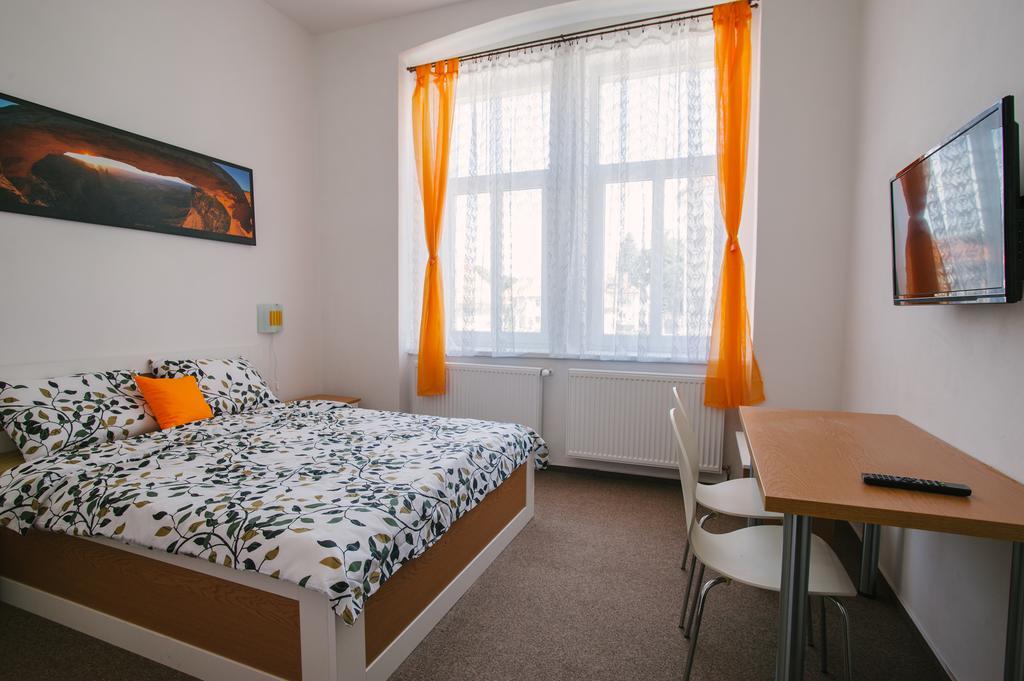 Guest House U Zlatého Jelena Žinkovy Chambre photo